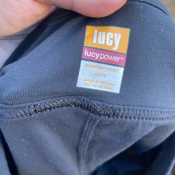 LUCY ACTIVE WORKOUT SHORTS - Picture 3 of 3